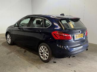 Auto incidentate BMW 2-serie 220i Essential 2015/6