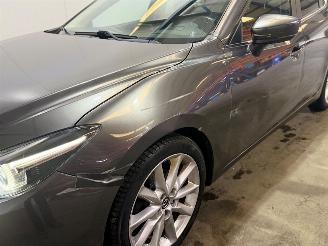 Mazda 3 2.0 SkyActiv-D 150 GT-M picture 9