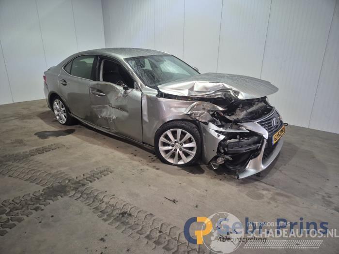 Lexus IS IS (E3), Sedan, 2013 300h 2.5 16V