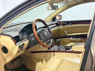 Volkswagen Phaeton 6.0 W12 5p. picture 9