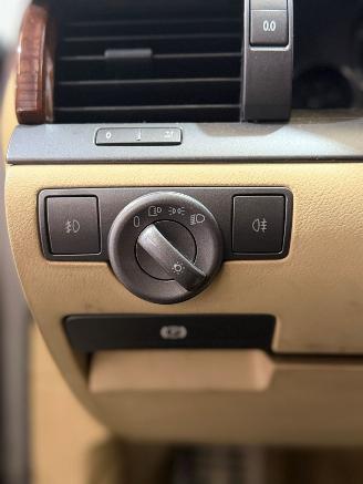 Volkswagen Phaeton 6.0 W12 5p. picture 14