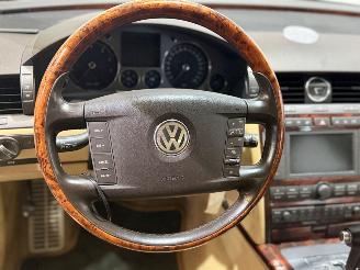 Volkswagen Phaeton 6.0 W12 5p. picture 10