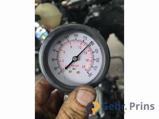 BMW 5-serie 5 serie Touring (F11), Combi, 2009 / 2017 520i 16V picture 23