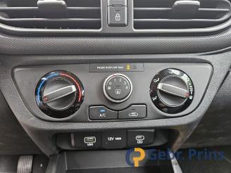 Hyundai I-10 i10, Hatchback, 2019 1.0 12V picture 22