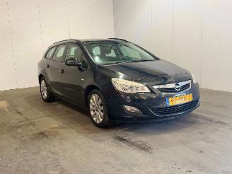 Coche accidentado Opel Astra SPORTS TOURER 1.3 CDTi S/S Edition 2012/1
