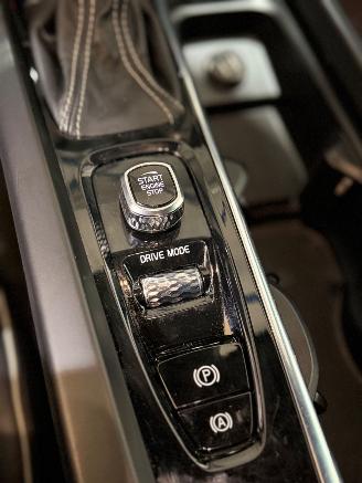 Volvo Xc-60 2.0 T5 AWD R-Design picture 13