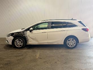 Opel Astra SPORTS TOURER 1.0 Business+ picture 6