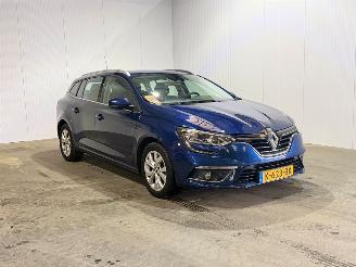 Damaged car Renault Mégane 1.3 TCe Limited 2019/3