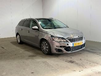 Avarii autoturisme Peugeot 308 1.6 BlueHDI Blue Lease Executive Pack 2015/12