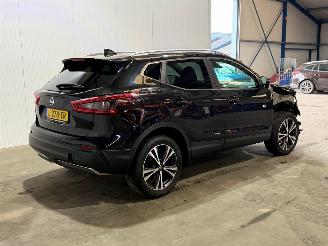 Nissan Qashqai 1.2 Tekna picture 3
