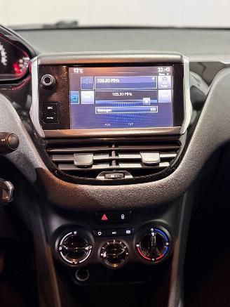 Peugeot 208 1.0 PureTech Access picture 12