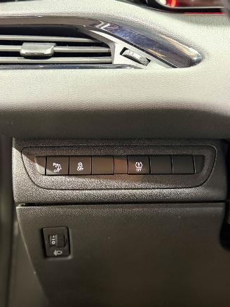 Peugeot 208 1.0 PureTech Access picture 14