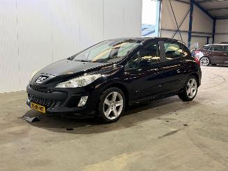 Peugeot 308 1.6 THP XT picture 7