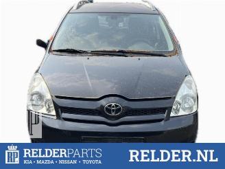 Toyota Corolla-verso Corolla Verso (R10/11), MPV, 2004 / 2009 1.8 16V VVT-i picture 1