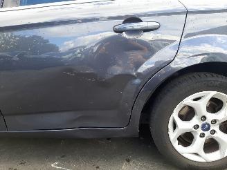 Ford Mondeo 2.0 16V picture 24