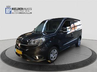 krockskadad bil bedrijf Fiat Doblo 1.3 MJ 16V EURO 5 2015/4