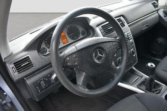 Mercedes B-klasse B-150 picture 10