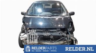 Vrakbiler auto Toyota Yaris Yaris II (P9), Hatchback, 2005 / 2014 1.0 12V VVT-i 2010/11