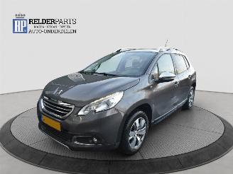 krockskadad bil auto Peugeot 2008 1.2 vvti Pure Tech 2016/5