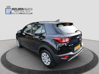 Kia Stonic 1.0 T-GDI HYBRIDE    7.910 KM picture 2