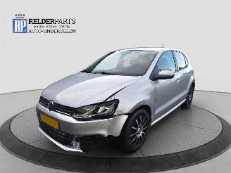 Coche accidentado Volkswagen Polo 1.0 12V  BLUE MOTION 2016/8