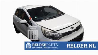 Kia Rio Rio III (UB), Hatchback, 2011 / 2017 1.1 CRDi VGT 12V picture 8