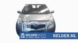 Uttjänta bilar auto Toyota Yaris Yaris II (P9), Hatchback, 2005 / 2014 1.3 16V VVT-i 2006/7