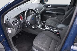 Ford Focus 1.6  16V picture 9