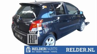 Toyota Yaris Yaris II (P9), Hatchback, 2005 / 2014 1.33 16V Dual VVT-I picture 6