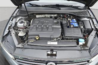 Volkswagen Passat 1.6 TDI DSG  NAVI GESTOLEN picture 19