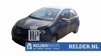 Toyota Yaris Yaris III (P13), Hatchback, 2010 / 2020 1.0 12V VVT-i picture 2