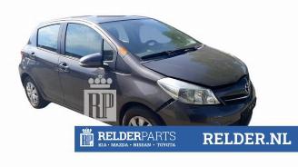 Toyota Yaris Yaris III (P13), Hatchback, 2010 / 2020 1.0 12V VVT-i picture 8