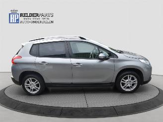 Peugeot 2008 1.2 VTI PURE TECH picture 6