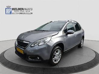 Vaurioauto  passenger cars Peugeot 2008 1.2 VTI PURE TECH 2016/5