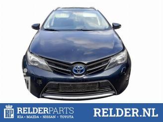 Coche siniestrado Toyota Auris Touring Sports Auris Touring Sports (E18), Combi, 2013 / 2018 1.8 16V Hybrid 2013/12