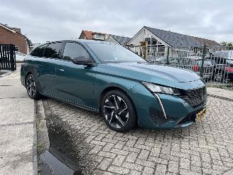 Coche accidentado Peugeot 308 SW 1.2 PureTech Allure Pack Business 2022/6