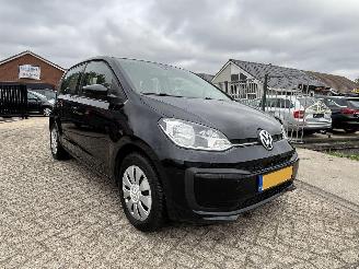 Volkswagen Up! 1.0 BMT move up! picture 1