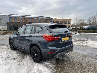 BMW X1 XDRIVE20I AUT LEDER picture 6