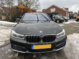 BMW 7-serie 740i High Executive Pano Waterschade picture 12