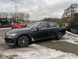 BMW 7-serie 740i High Executive Pano Waterschade picture 3