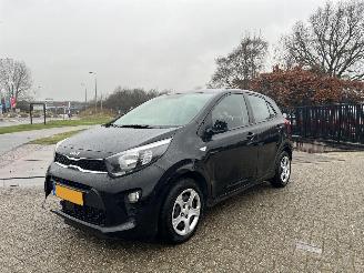 Voiture accidenté Kia Picanto 1.0 DPi ComfortLine 23.600 km !! 2024/6