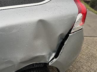 Volvo V-60 1.5 T3 R-Design picture 16