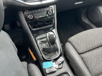 Opel Astra 1.4 INNOVATION SPORTS TOURER+ picture 26