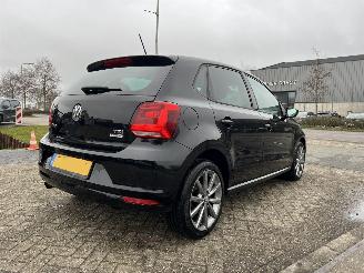 Volkswagen Polo 1.2 TSI First Edition - zeer netjes onderhouden | boekjes aanwezig picture 9
