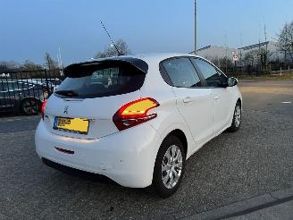 Peugeot 208 1.2 PureTech Blue Lion 150.045 KM !! picture 7