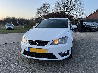 Seat Ibiza 1.2 TSI FR Automaat!! picture 16