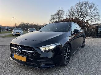 Mercedes A-klasse 200 Business Solution AMG PANO SFEER picture 16