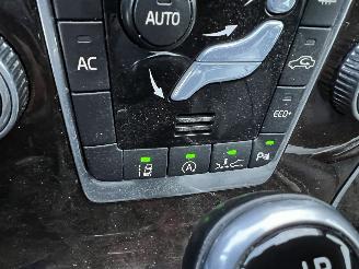 Volvo V-70 2.0 T4 Inscription Edition Pano picture 20