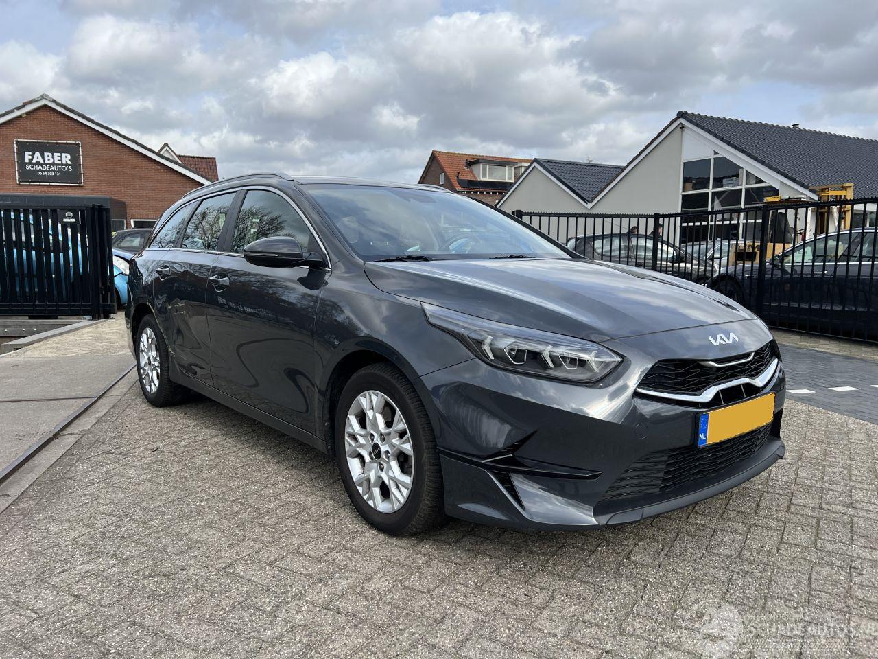 Kia Ceed 1.0 T-GDi DynamicLine 41.997 KM!!