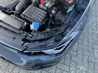 Volkswagen Golf 1.5 eTSI R-Line Pano 105.544 KM !! picture 18